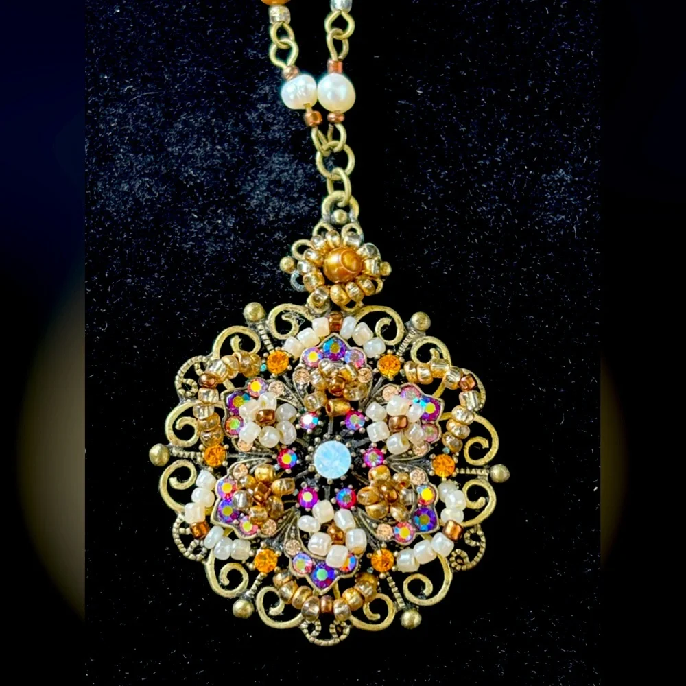 Cookie Lee- vintage necklace. 12” - Picture 1 of 6